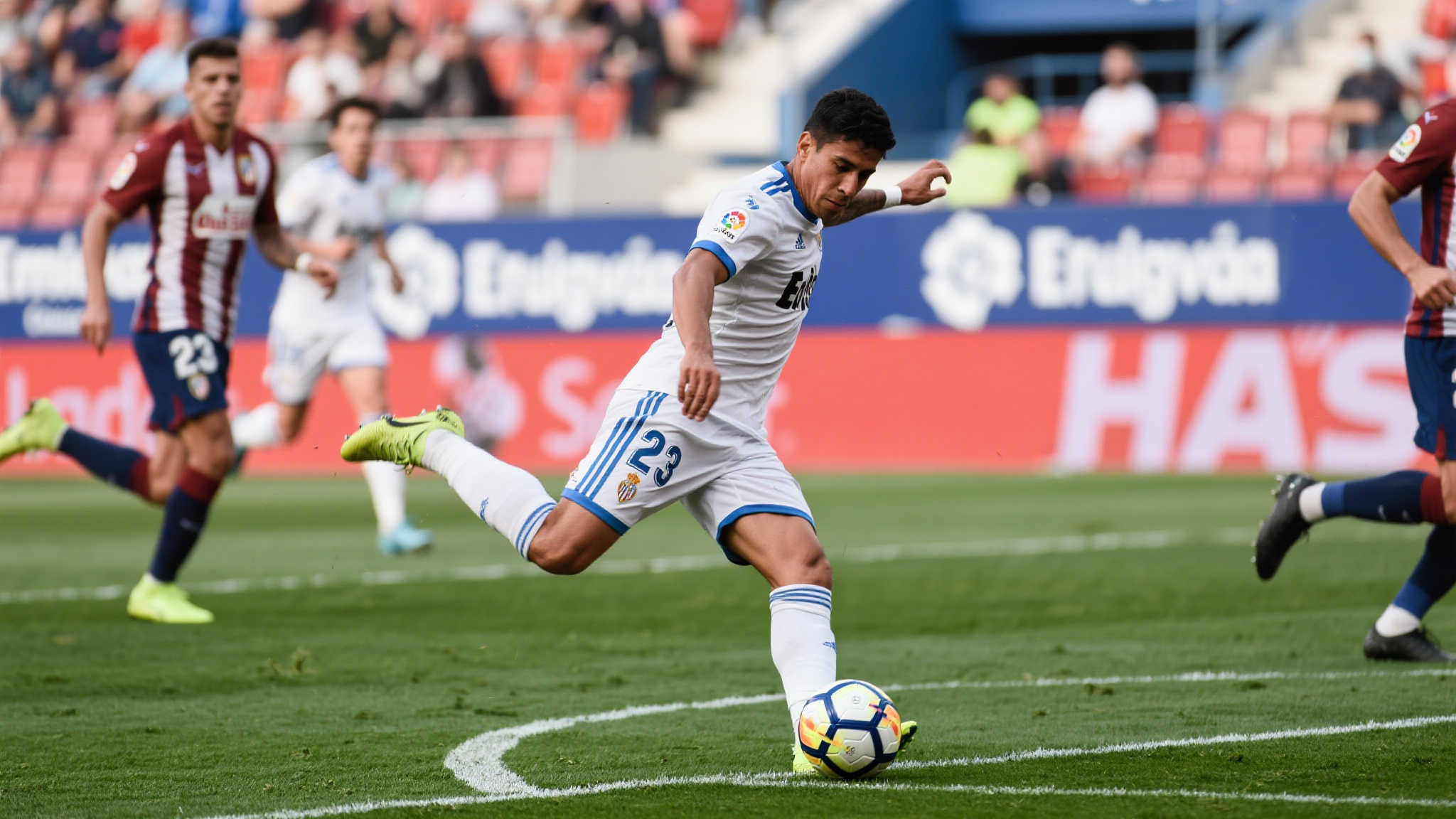 埃切维里：1球入账，5胜对抗，3次造犯规