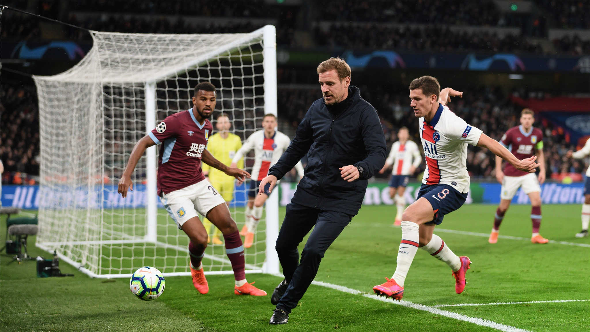 朗尼克揭秘“高位压迫”起源:进球最佳时机在此 朗尼克揭秘“高位压迫”起源:进球最佳时机在此